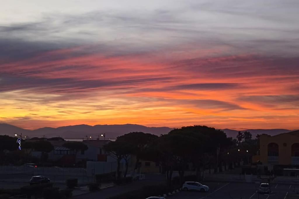 Appartement A 5Mn De La Mer Et Du Village De Noel - Draps Et Serviettes Non Fournis Le Barcares Bagian luar foto